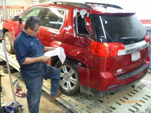 Auto Dent Removal Service «Franchi Brothers Autobody», reviews and photos, 258 Shrewsbury St, Worcester, MA 01604, USA