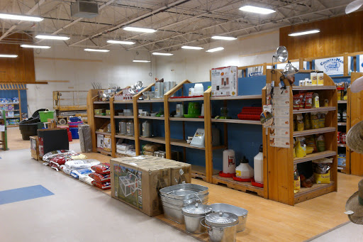 Pet Supply Store «CountryMax - Brockport», reviews and photos, 4875 Lake Rd N, Brockport, NY 14420, USA