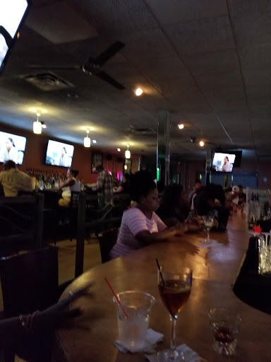 Lounge «The New Dating Game», reviews and photos, 8924 S Stony Island Ave, Chicago, IL 60617, USA