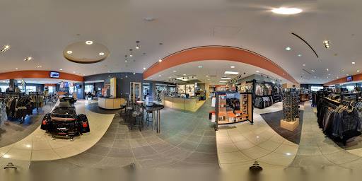 Harley-Davidson Dealer «Worth Harley-Davidson», reviews and photos, 9400 NW Prairie View Rd, Kansas City, MO 64153, USA