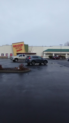 Grocery Store «Grocery Outlet Bargain Market», reviews and photos, 1951 NE 3rd St, Prineville, OR 97754, USA