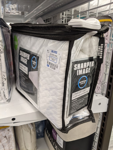 Clothing Store «Ross Dress for Less», reviews and photos, 17084 Slover Ave, Fontana, CA 92337, USA