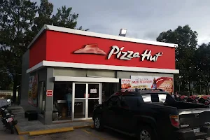 Pizza Hut Domicilio Los Pinos image