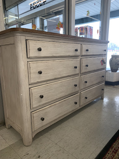 Thrift Store «Grace Centers of Hope», reviews and photos, 43584 Van Dyke, Sterling Heights, MI 48314, USA