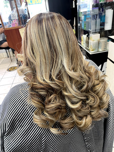 Beauty Salon «Magic Beauty Salon», reviews and photos, 861 N Lake Ave, Pasadena, CA 91104, USA