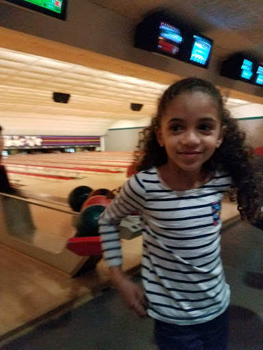 Bowling Alley «Rebman Recreation Inc», reviews and photos, 5300 Oberlin Ave, Lorain, OH 44053, USA