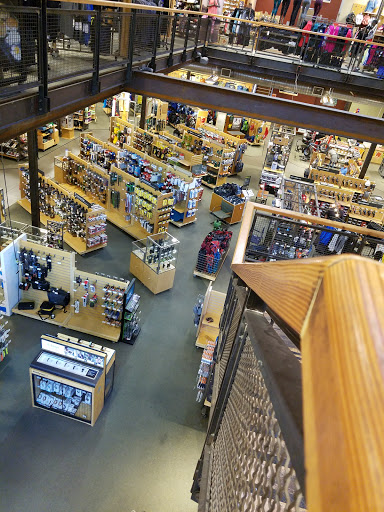 Camping Store «REI», reviews and photos, 2450 Charleston Rd, Mountain View, CA 94043, USA