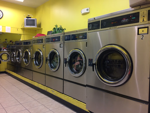 Laundromat «Mr Clean Laundromat & Dry Cleaner», reviews and photos, 220 Somerville Ave, Somerville, MA 02143, USA