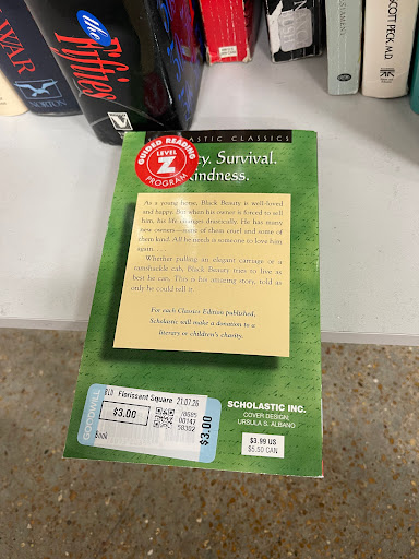 Thrift Store «Goodwill Retail Store of Florissant», reviews and photos, 472 Lindbergh Blvd, Florissant, MO 63031, USA