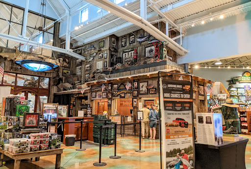 Sporting Goods Store «Bass Pro Shops», reviews and photos, 11551 NW 12th St, Miami, FL 33172, USA