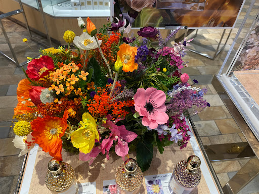 Clothing Store «Neiman Marcus», reviews and photos, 9700 Collins Ave, Bal Harbour, FL 33154, USA