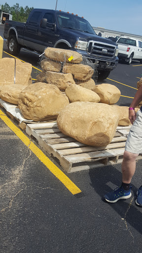 Home Improvement Store «Hoods Discount Home Center», reviews and photos, 7900 US 49, Gulfport, MS 39501, USA