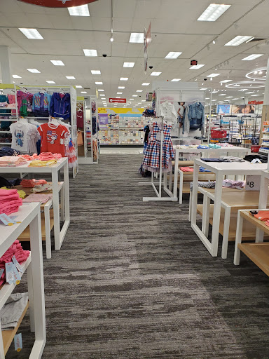 Department Store «Target», reviews and photos, 375 18th St NW, Atlanta, GA 30363, USA