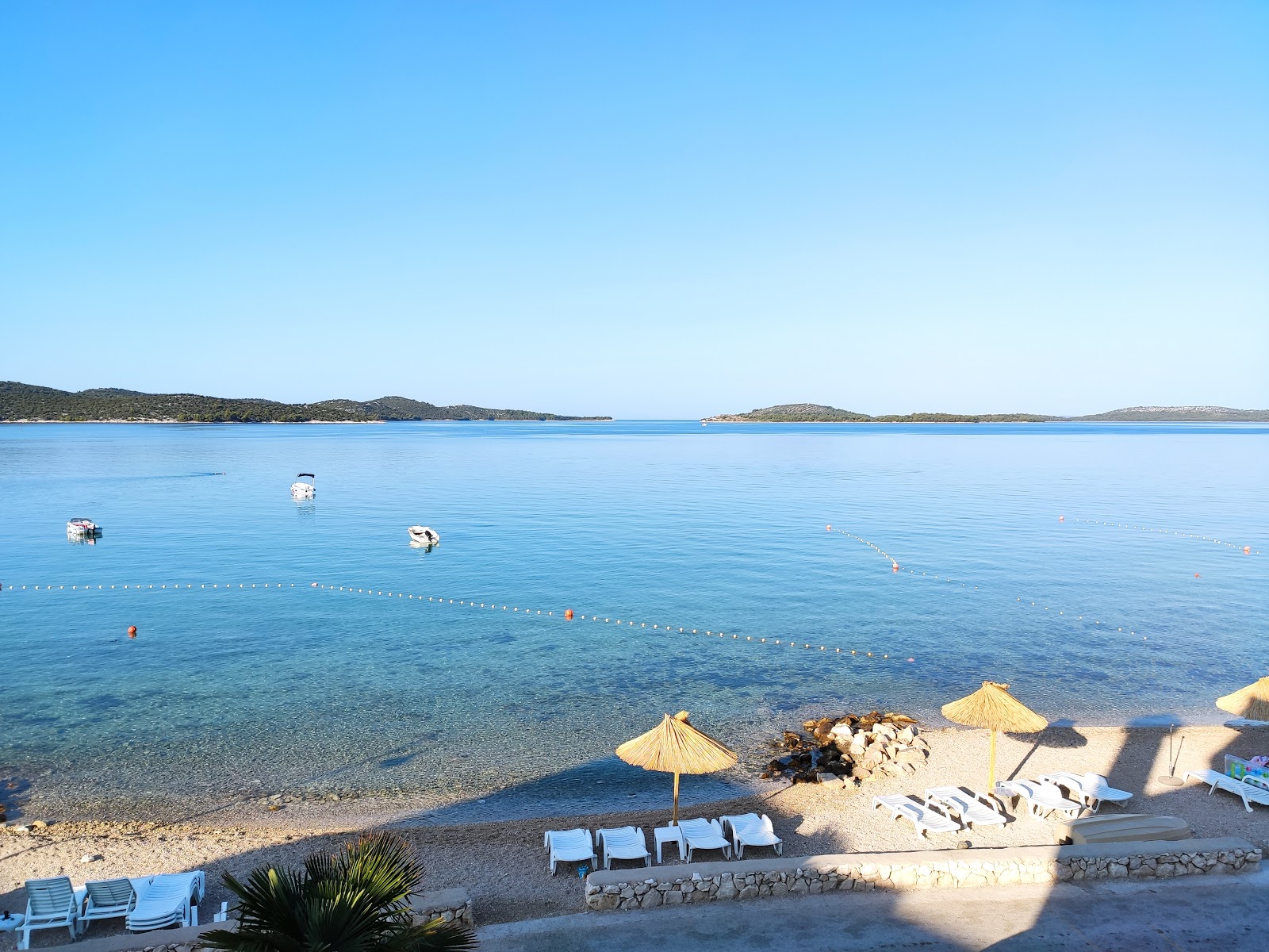 Foto van Zaboric beach strandresortgebied