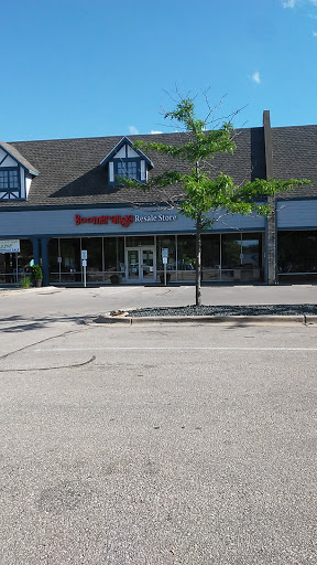 Thrift Store «Boomerangs Resale Store», reviews and photos, 1133 N Sherman Ave, Madison, WI 53704, USA