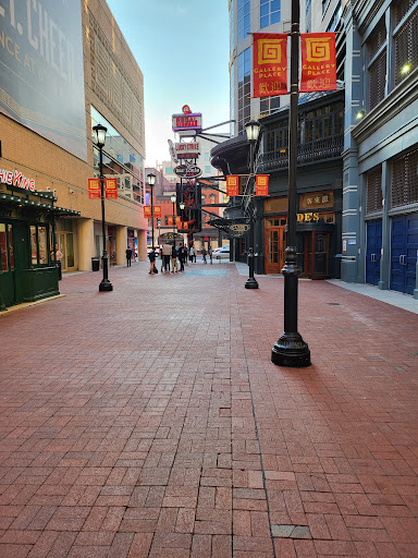 Shopping Mall «Gallery Place», reviews and photos, 616 H St NW, Washington, DC 20001, USA