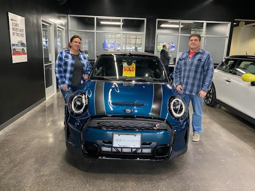 Used Car Dealer «MINI of Portland», reviews and photos, 9134 SW Canyon Rd, Portland, OR 97225, USA