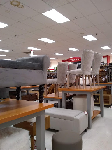 Department Store «T.J. Maxx», reviews and photos, 2089 Old Hudson Rd, St Paul, MN 55119, USA