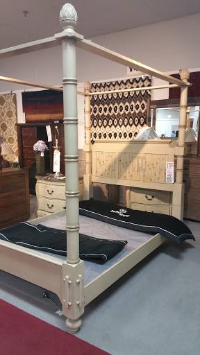 Shopping Mall «Drew 19 Shopping Center», reviews and photos, 21311 US Hwy 19 N, Clearwater, FL 33765, USA