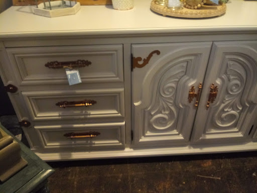 Used Furniture Store «KalamazooKitty.com», reviews and photos, 4217 Portage Street, Kalamazoo, MI 49001, USA