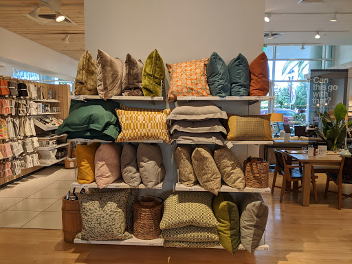 Furniture Store «Crate and Barrel», reviews and photos, 301 Santana Row, San Jose, CA 95128, USA