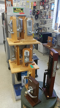 Minneapolis Lock & Key - Photo 8 - Car repair in Minneapolis, MN, Minneapolis