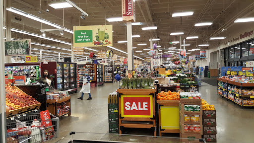 Grocery Store «Fred Meyer», reviews and photos, 8530 Evergreen Way, Everett, WA 98208, USA