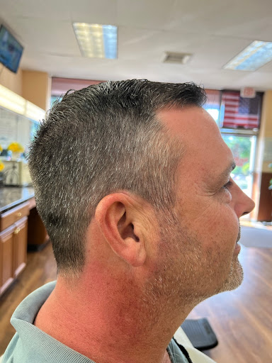 Barber Shop «Warrenton Family Barbershop», reviews and photos, 251 Lee Hwy #235, Warrenton, VA 20186, USA