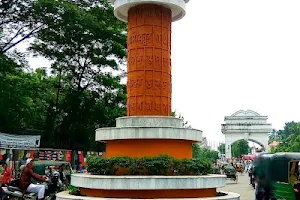 Syloti Nagri Roundabout (নাগরী চত্বর) image