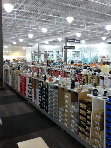 Shoe Store «DSW Designer Shoe Warehouse», reviews and photos, 8502 Eager Rd, Brentwood, MO 63144, USA