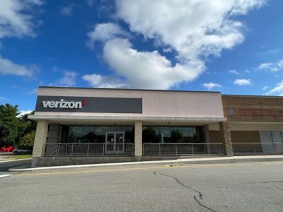 Cell Phone Store «Verizon», reviews and photos, 258 Daniel Webster Hwy, Nashua, NH 03060, USA