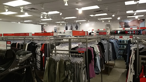 Shopping Mall «Queenstown Premium Outlets», reviews and photos, 441 Outlet Center Dr, Queenstown, MD 21658, USA