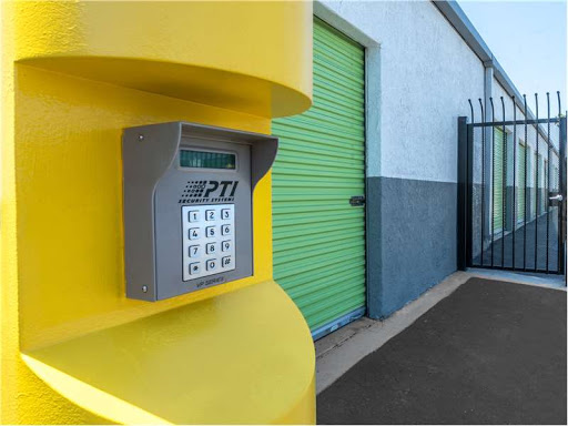 Storage Facility «Extra Space Storage», reviews and photos, 1251 W Pacific Coast Hwy, Wilmington, CA 90744, USA