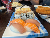 Plats et boissons du Restaurant de cuisine fusion asiatique SUSHI FLEUR à Paris - n°1