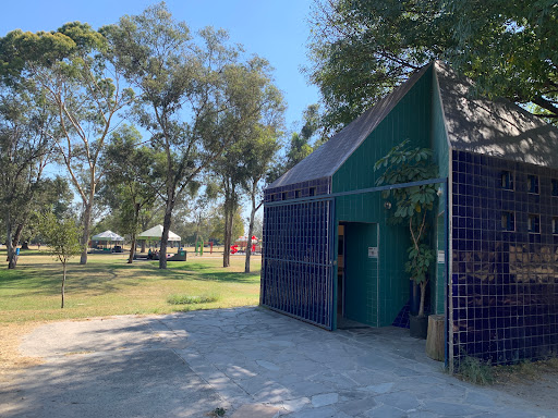 Baño público área infantil