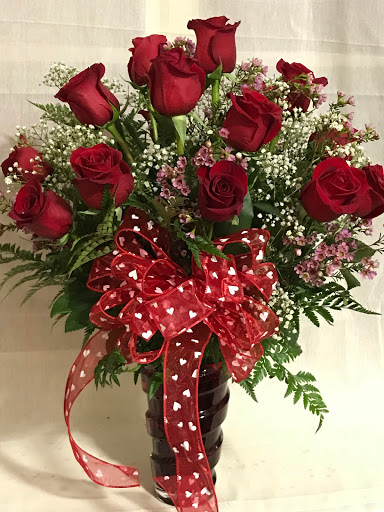 Florist «Greenlawn Florist», reviews and photos, 841 Pulaski Rd, Greenlawn, NY 11740, USA