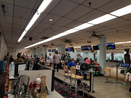 Bowling Alley «Peacekeeper Lanes Bowling», reviews and photos, 106 Peacekeeper Dr, Offutt AFB, NE 68113, USA