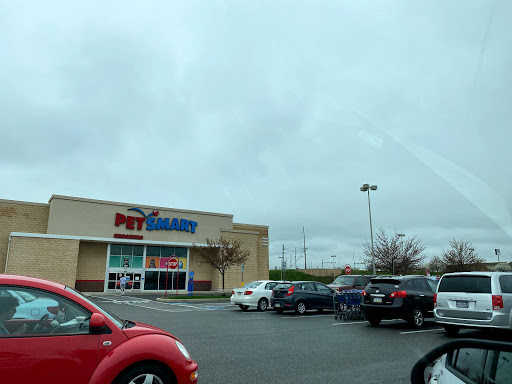 Pet Supply Store «PetSmart», reviews and photos, 971 Norland Ave, Chambersburg, PA 17201, USA