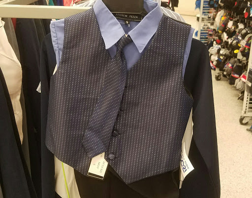 Clothing Store «Ross Dress for Less», reviews and photos, 2325 Lancaster Dr NE, Salem, OR 97305, USA