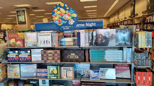 Book Store «Barnes & Noble», reviews and photos, 392 State Road Route 6, North Dartmouth, MA 02747, USA