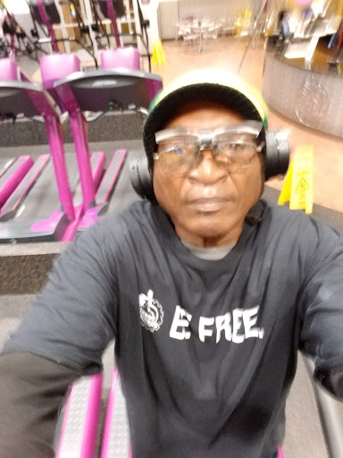 Gym «Planet Fitness», reviews and photos, 709 E Capitol Dr, Milwaukee, WI 53212, USA