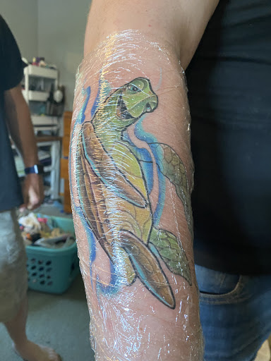 Tattoo Shop «Skin Prints Studio», reviews and photos, 403 S Farwell St, Eau Claire, WI 54701, USA