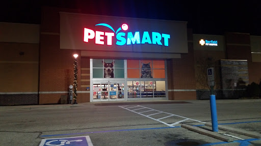 Pet Supply Store «PetSmart», reviews and photos, 3439 Princeton Rd, Hamilton, OH 45011, USA