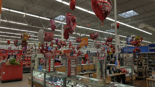 Department Store «Walmart Supercenter», reviews and photos, 23500 NE Sandy Blvd, Wood Village, OR 97060, USA