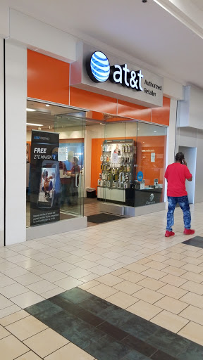 Shopping Mall «Vintage Faire Mall», reviews and photos, 3401 Dale Rd #483, Modesto, CA 95356, USA