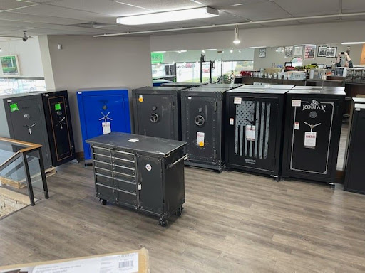 Pawn Shop «Ohio Gold & Pawn LLC», reviews and photos, 3970 Everhard Rd NW, Canton, OH 44709, USA