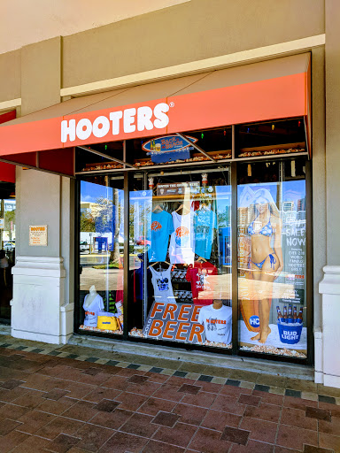 Shopping Mall «Channelside Bay Plaza», reviews and photos, 615 Channelside Dr #117, Tampa, FL 33602, USA