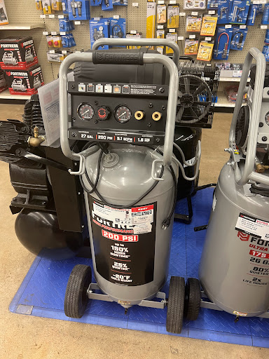 Hardware Store «Harbor Freight Tools», reviews and photos, 10911 Northwest Fwy, Houston, TX 77092, USA