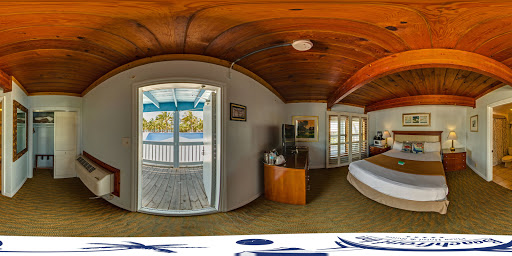 Bar & Grill «The Inlet Grill», reviews and photos, 110 S Ocean Dr, Fort Pierce, FL 34949, USA