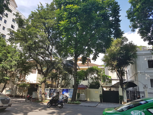 Public nurseries in Hanoi